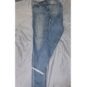 Light blue wash ankle crop Jeans